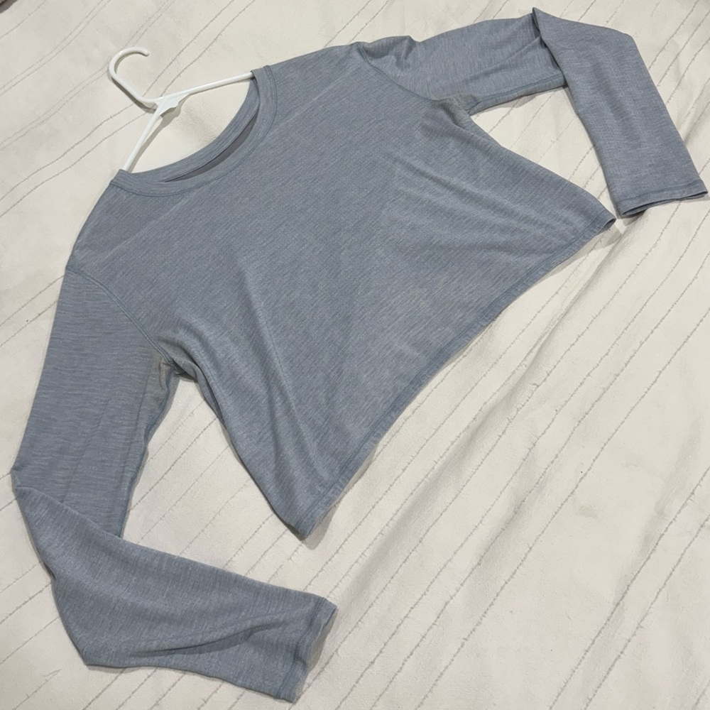 Lululemon Blue Cropped Long Sleeve